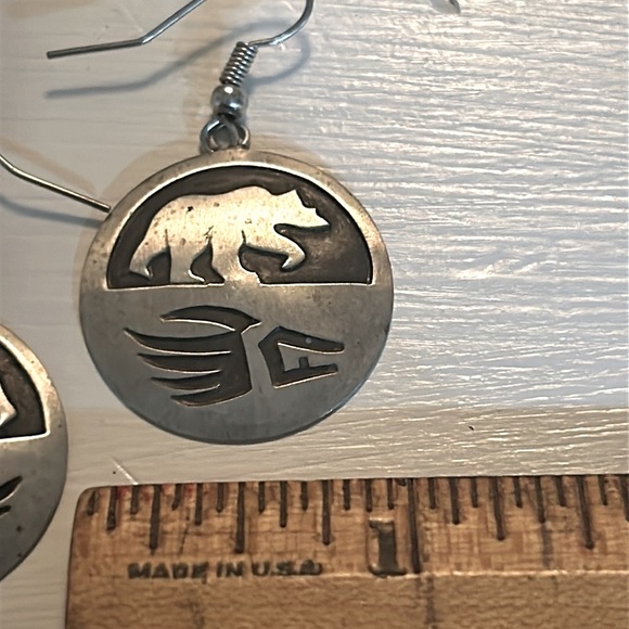 Navajo Indian Sterling Silver Bear Paw Dangle Earrings by Lester Gene - Picture 2 of 3